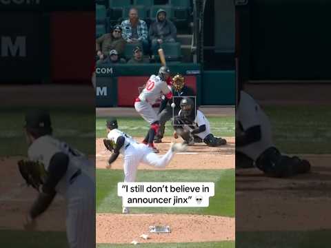 White Sox announcer is real for this. 🤣